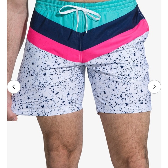 CHUBBIES The Aquatic Libations Trunks Size 2X Large 5.5” Summer colorful striped - Picture 1 of 12
